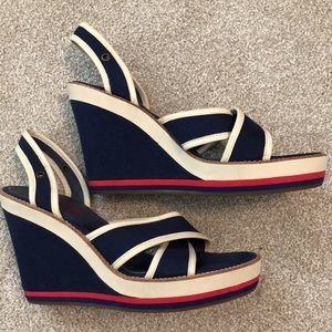 KORS by Michael Kors Nautical Wedges Sz10